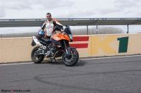 tomas posando ktm